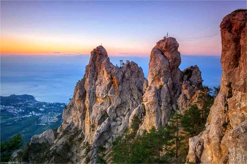 Горная дорога и серпантины